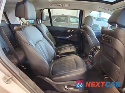 Zdjęcie 11 z 14 samochodu: 2020 BMW X7 XDRIVE40I VIN:5UXCW2C00L9B98678 - miniatura