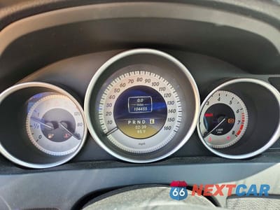 Zdjęcie 9 z 12 samochodu: 2012 MERCEDES-BENZ C 250 VIN:WDDGJ4HB8CF929806 - miniatura