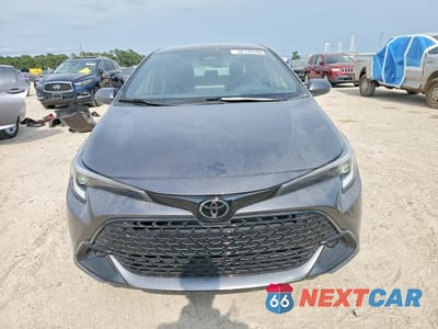 Piąte zdjęcie samochodu w środku: 2025 TOYOTA COROLLA HATCHBACK SE VIN:JTND4MBE7S3246515 - miniatura