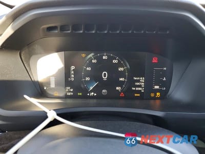Zdjęcie 9 z 13 samochodu: 2019 VOLVO XC90 T5 MOMENTUM VIN:YV4102PK4K1494025 - miniatura