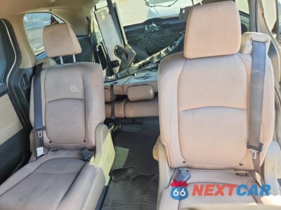 Zdjęcie 10 z 13 samochodu: 2019 HONDA ODYSSEY LX VIN:5FNRL6H23KB049236 - miniatura