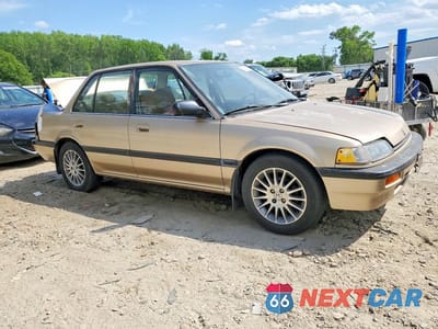 Czwarte zdjęcie samochodu z boku: 1989 HONDA CIVIC VIN:1HGED3655KA010441 - miniatura