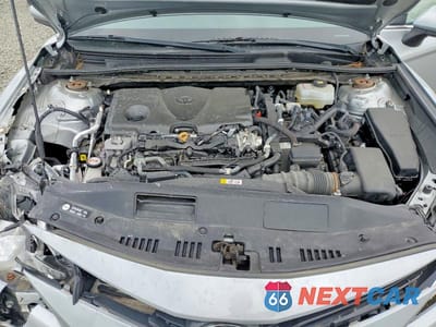 Zdjęcie 11 z 12 samochodu: 2021 TOYOTA CAMRY LE VIN:4T1C31AK4MU022054 - miniatura