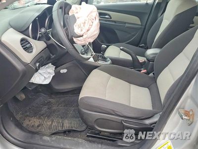 Zdjęcie 7 z 12 samochodu: 2014 CHEVROLET CRUZE LS VIN:1G1PB5SHXE7479995 - miniatura