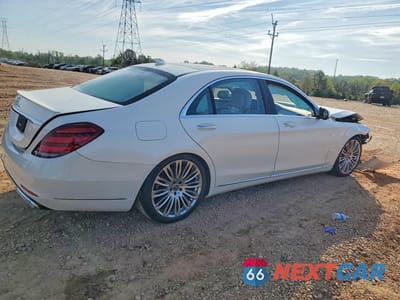 Trzecie zdjęcie samochodu z tyłu: 2020 MERCEDES-BENZ S 560 VIN:W1KUG8DB3LA533505 - miniatura