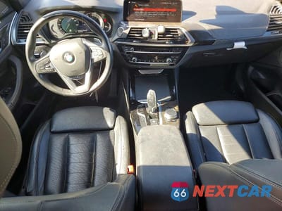 Zdjęcie 8 z 14 samochodu: 2019 BMW X3 SDRIVE30I VIN:5UXTR7C51KLR48510 - miniatura