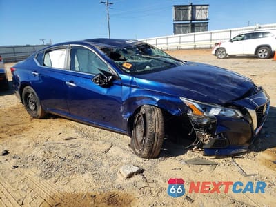 Czwarte zdjęcie samochodu z boku: 2019 NISSAN ALTIMA S VIN:1N4BL4BV1KC187496 - miniatura