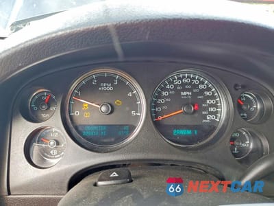 Zdjęcie 9 z 11 samochodu: 2012 GMC SIERRA K2500 SLT VIN:1GT121E88CF138423 - miniatura