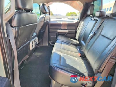 Zdjęcie 10 z 12 samochodu: 2019 FORD F350 SUPER DUTY VIN:1FT8W3BT0KED97256 - miniatura