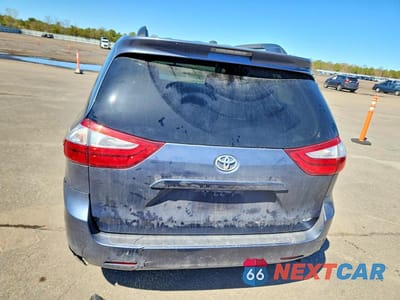 Zdjęcie 6 z 13 samochodu: 2015 TOYOTA SIENNA LE VIN:5TDKK3DC1FS671045 - miniatura