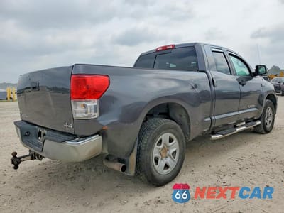 Trzecie zdjęcie samochodu z tyłu: 2012 TOYOTA TUNDRA DOUBLE CAB SR5 VIN:5TFUY5F15CX256296 - miniatura