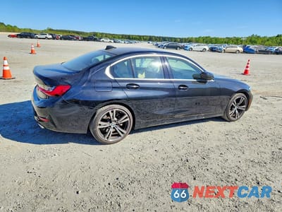 Trzecie zdjęcie samochodu z tyłu: 2021 BMW 330I VIN:3MW5R1J06M8B73885 - miniatura