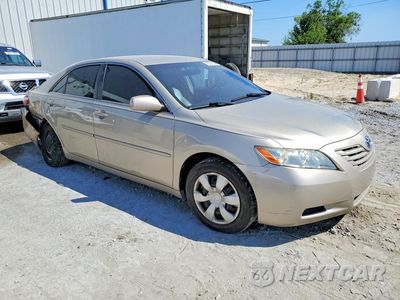 Czwarte zdjęcie samochodu z boku: 2007 TOYOTA CAMRY LE VIN:4T1BE46K07U699980 - miniatura
