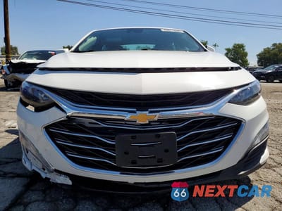Piąte zdjęcie samochodu w środku: 2024 CHEVROLET MALIBU LT VIN:1G1ZD5ST9RF111911 - miniatura