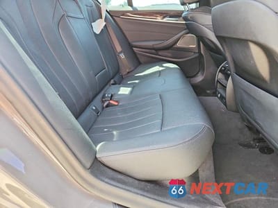 Zdjęcie 10 z 13 samochodu: 2021 BMW 530E VIN:WBA13AG01MCG44232 - miniatura