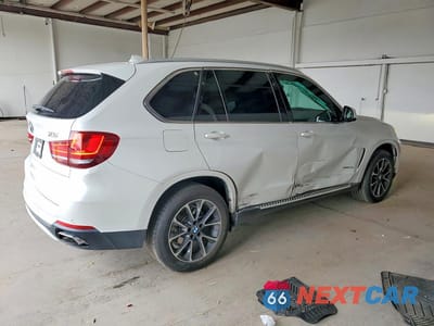 Trzecie zdjęcie samochodu z tyłu: 2018 BMW X5 SDRIVE35I VIN:5UXKR2C53J0X07630 - miniatura