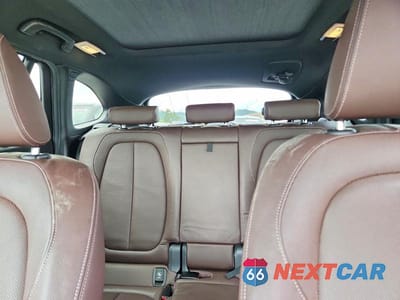 Zdjęcie 10 z 14 samochodu: 2022 BMW X1 XDRIVE28I VIN:WBXJG9C0XN5U66175 - miniatura