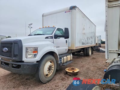 2018 FORD F650 SUPER DUTY BOX TRUCK 1FDNF6DC2JDF03109 - główne zdjęcie licytacji z USA - miniatura