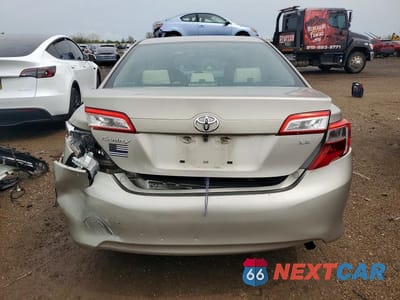 Zdjęcie 6 z 12 samochodu: 2013 TOYOTA CAMRY LE VIN:4T4BF1FK5DR335566 - miniatura