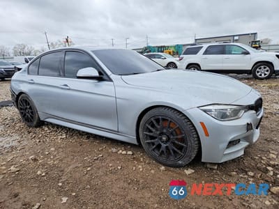 Czwarte zdjęcie samochodu z boku: 2018 BMW 330E VIN:WBA8E1C51JA178039 - miniatura