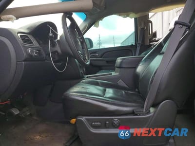 Zdjęcie 7 z 14 samochodu: 2011 CHEVROLET TAHOE POLICE VIN:1GNLC2E08BR233817 - miniatura