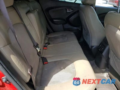 Zdjęcie 11 z 13 samochodu: 2015 HYUNDAI TUCSON SE VIN:KM8JU3AG6FU102843 - miniatura