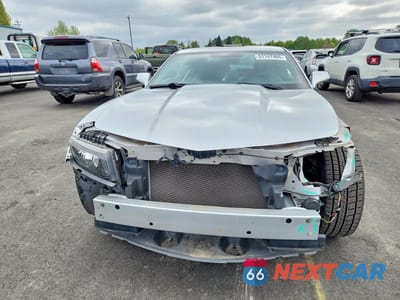 Piąte zdjęcie samochodu w środku: 2015 CHEVROLET CAMARO LS VIN:2G1FB1E36F9311680 - miniatura
