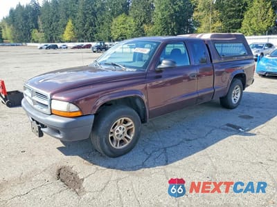 2004 DODGE DAKOTA SXT 1D7GL12KX4S585440 - główne zdjęcie licytacji z USA - miniatura
