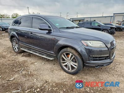 Czwarte zdjęcie samochodu z boku: 2012 AUDI Q7 PREMIUM PLUS VIN:WA1LGAFE6CD010220 - miniatura