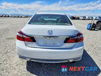 Zdjęcie 6 z 12 samochodu: 2016 HONDA ACCORD LX VIN:1HGCR2F3XGA114206 - miniatura