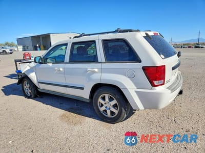 Drugie zdjęcie samochodu z przodu: 2009 JEEP GRAND CHEROKEE LAREDO VIN:1J8GR48K19C516597 - miniatura