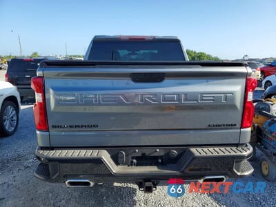 Zdjęcie 6 z 11 samochodu: 2020 CHEVROLET SILVERADO K1500 TRAIL BOSS CUSTOM VIN:3GCPYCEF4LG336871 - miniatura