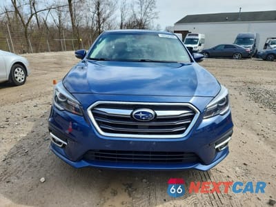 Piąte zdjęcie samochodu w środku: 2019 SUBARU LEGACY 2.5I LIMITED VIN:4S3BNAN63K3035629 - miniatura