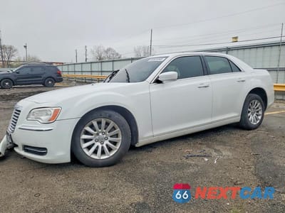 2013 CHRYSLER 300 2C3CCAAG0DH533235 - główne zdjęcie licytacji z USA - miniatura