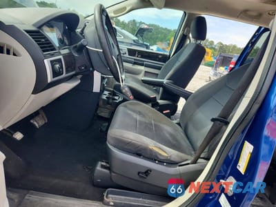 Zdjęcie 7 z 13 samochodu: 2010 DODGE GRAND CARAVAN SXT VIN:2D4RN5D1XAR180560 - miniatura