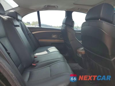 Zdjęcie 10 z 12 samochodu: 2008 BMW 750 I VIN:WBAHL83548DT12257 - miniatura