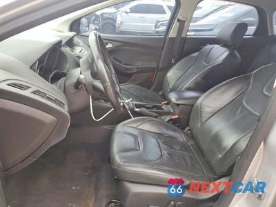 Zdjęcie 7 z 12 samochodu: 2016 FORD FOCUS SE VIN:1FADP3K29GL321627 - miniatura
