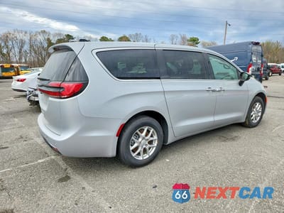 Trzecie zdjęcie samochodu z tyłu: 2026 CHRYSLER PACIFICA SELECT VIN:2C4RC1BG7TR240056 - miniatura