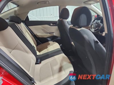 Zdjęcie 10 z 12 samochodu: 2020 HYUNDAI ACCENT SEL VIN:3KPC24A60LE115002 - miniatura