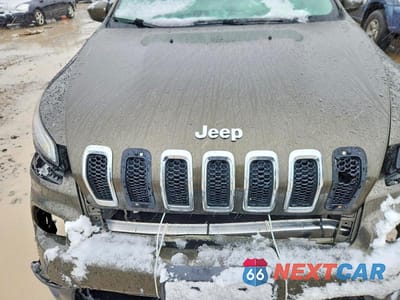 Zdjęcie 11 z 12 samochodu: 2015 JEEP CHEROKEE LATITUDE VIN:1C4PJMCS6FW600348 - miniatura