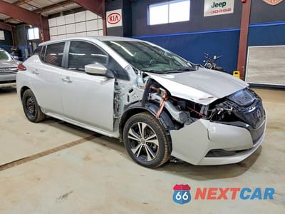 Czwarte zdjęcie samochodu z boku: 2023 NISSAN LEAF S VIN:1N4AZ1BV9PC560638 - miniatura