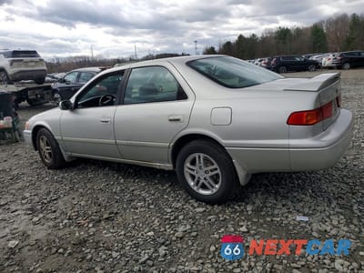 Drugie zdjęcie samochodu z przodu: 2001 TOYOTA CAMRY LE VIN:4T1BG22K21U105143 - miniatura