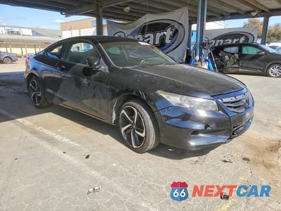 Czwarte zdjęcie samochodu z boku: 2012 HONDA ACCORD LX VIN:1HGCS1B34CA013614 - miniatura