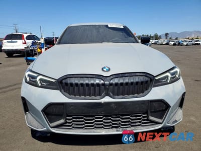 Piąte zdjęcie samochodu w środku: 2025 BMW 330I VIN:3MW69CW09S8F16162 - miniatura