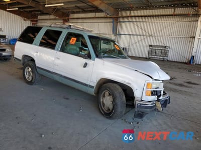 Czwarte zdjęcie samochodu z boku: 1995 GMC YUKON VIN:1GKEK13K6SJ752659 - miniatura