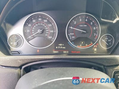 Zdjęcie 9 z 12 samochodu: 2018 BMW 330 XI VIN:WBA8D9G59JNU67559 - miniatura