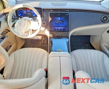 Zdjęcie 8 z 13 samochodu: 2023 MERCEDES-BENZ EQE SUV 500 4MATIC VIN:4JGGM2CB6PA034553 - miniatura