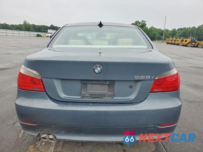 Zdjęcie 6 z 12 samochodu: 2009 BMW 528 I VIN:WBANU53579C120028 - miniatura