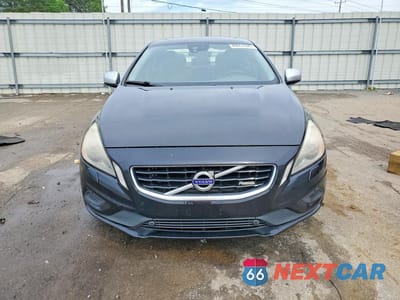 Piąte zdjęcie samochodu w środku: 2013 VOLVO S60 T6 VIN:YV1902FH5D2187255 - miniatura