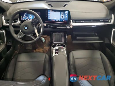 Zdjęcie 8 z 13 samochodu: 2026 BMW X2 XDRIVE28I VIN:WBX63GM04T5483880 - miniatura